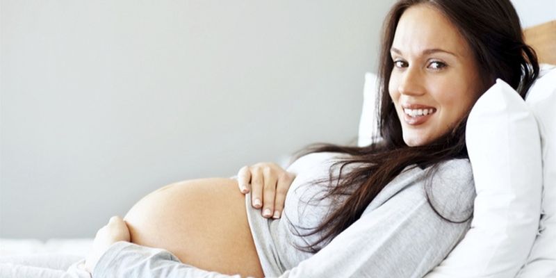 Chiêm bao thấy người thân có bầu – Lộc từ gia đình